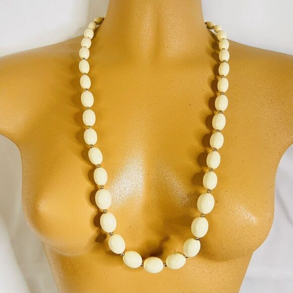 Vintage Monet Necklace Lucite Off White Gold Beaded Beads Gold Clasp ￼￼ 28” 1211 - Picture 1 of 14
